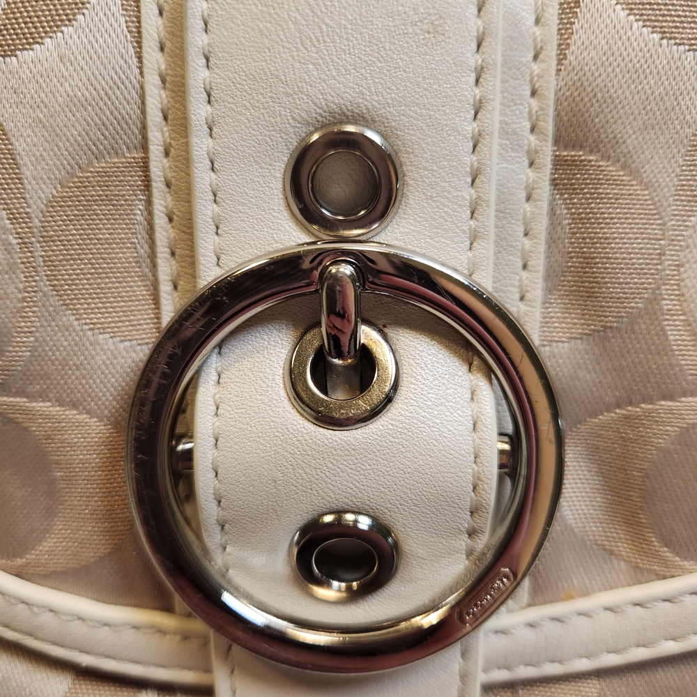 Coach Soho Signature Wristlet/Clutch - Picture 4 of 13